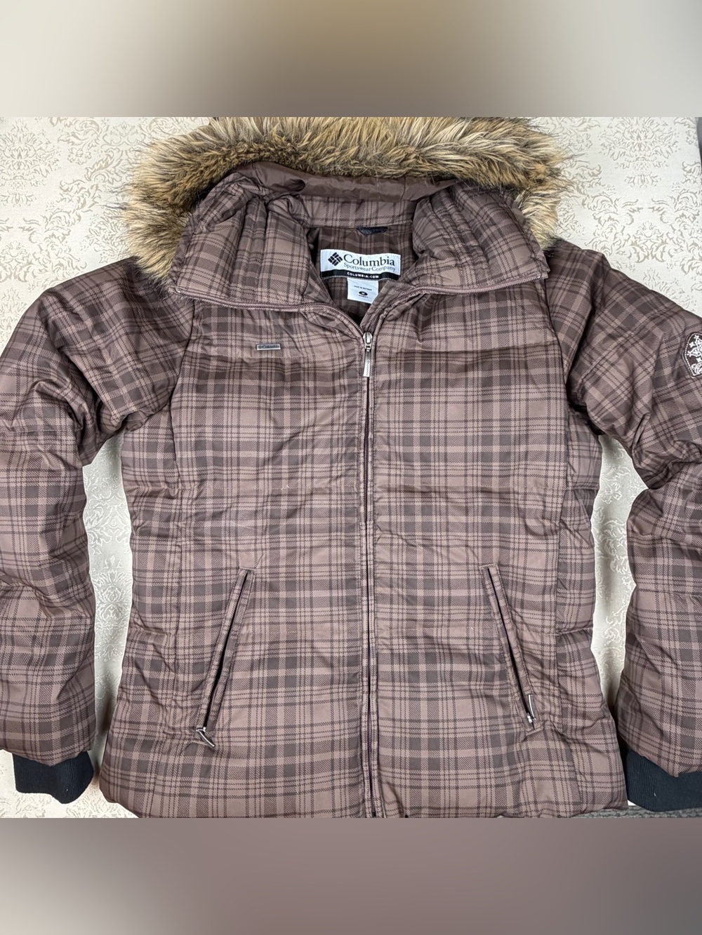 Columbia Women's Brown Plaid Puffer Down Jacket with Faux Fur Trim, M